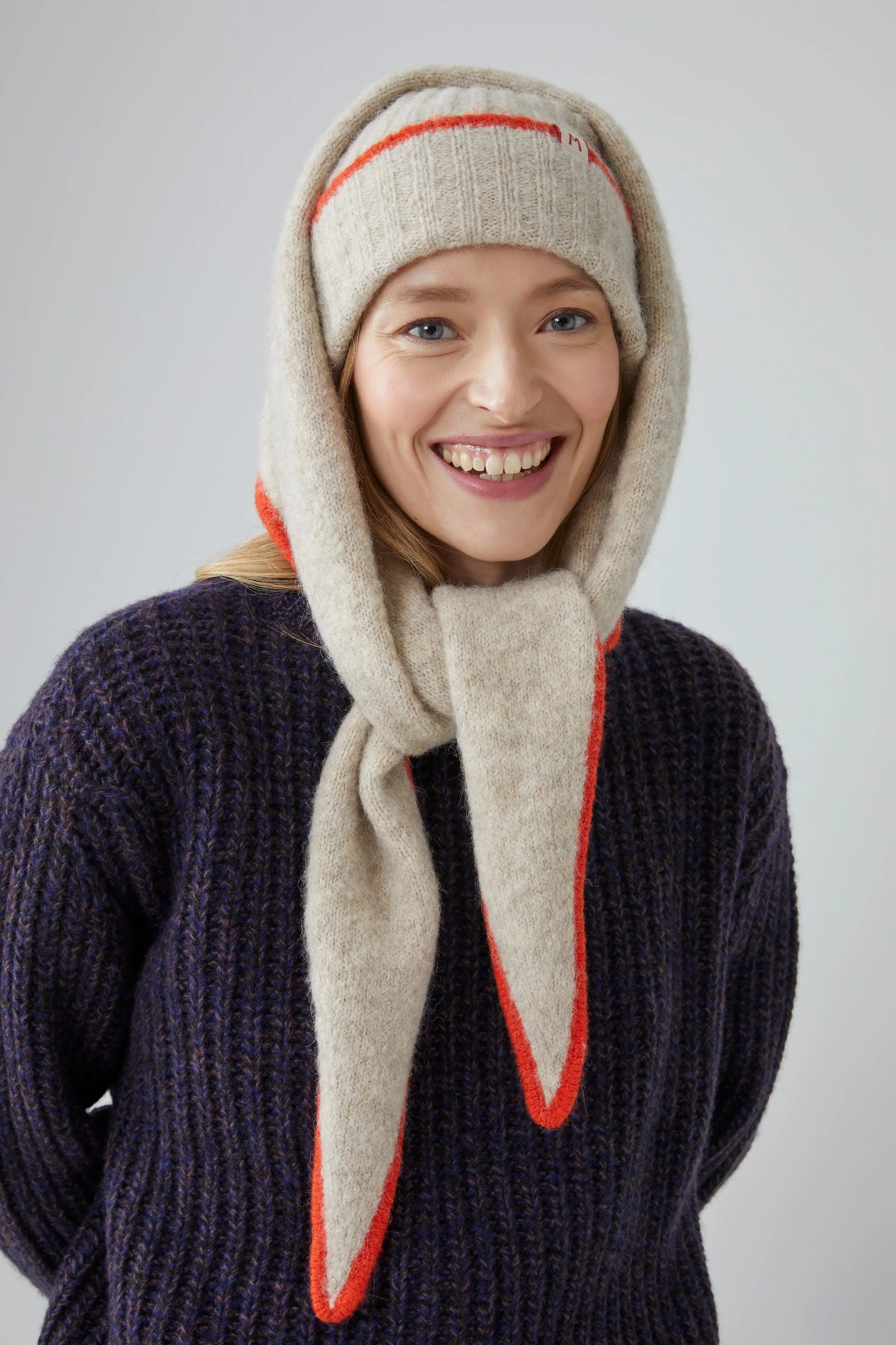 Elly Scarf N°218 Paper