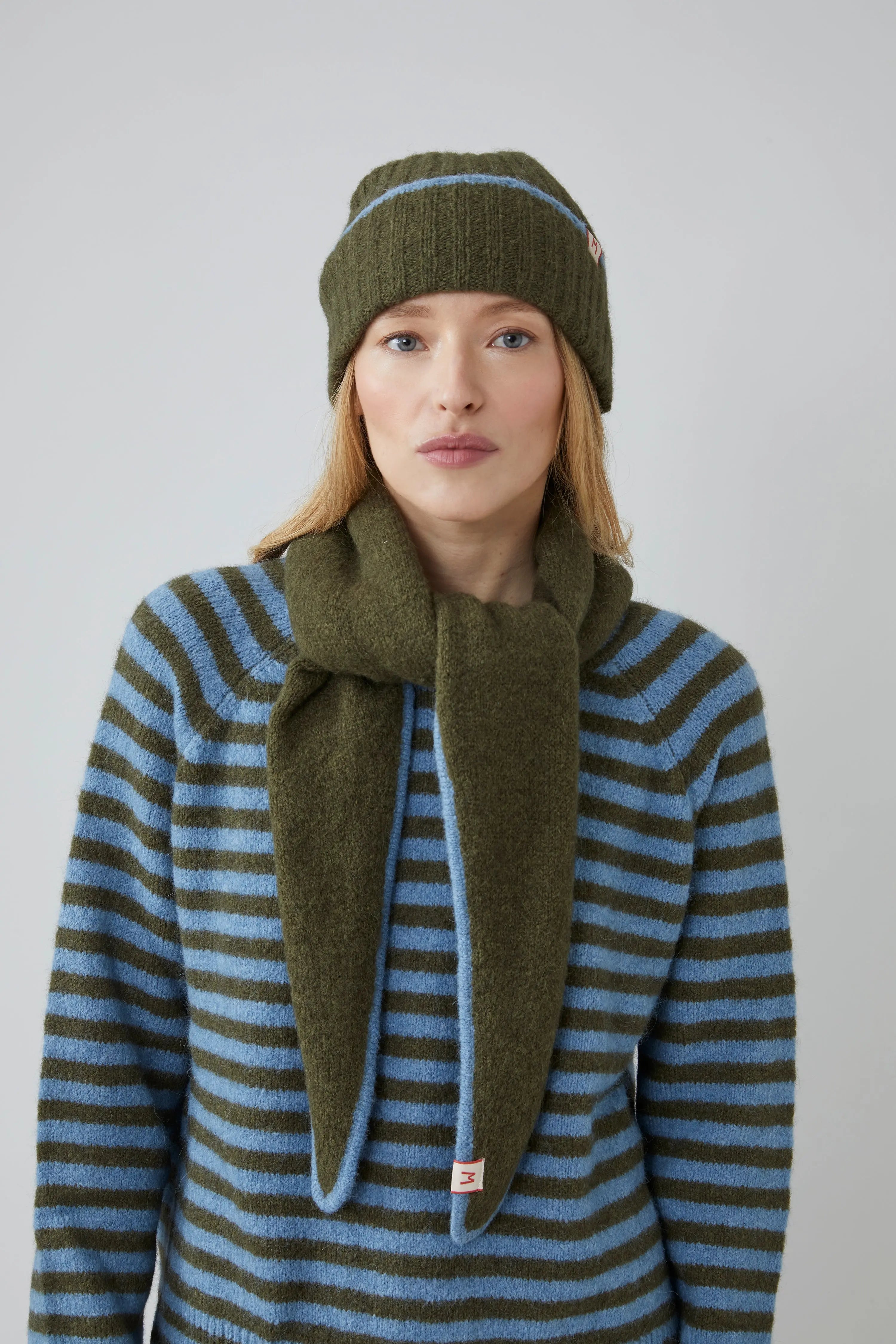 Elly Scarf N°218 | Green and Blue | Alpaca | Moismont
