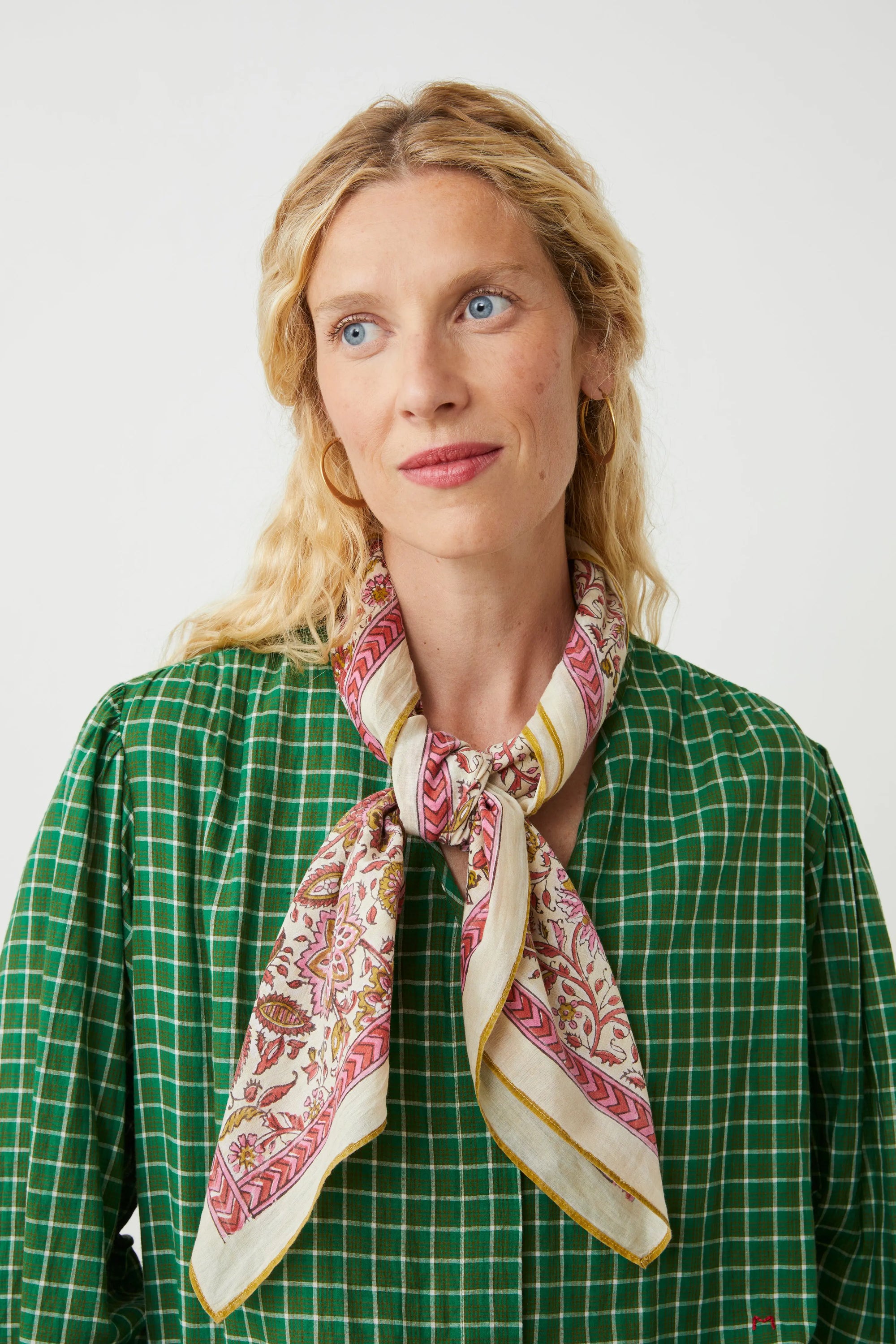 Agra Scarf N°823 Tulip