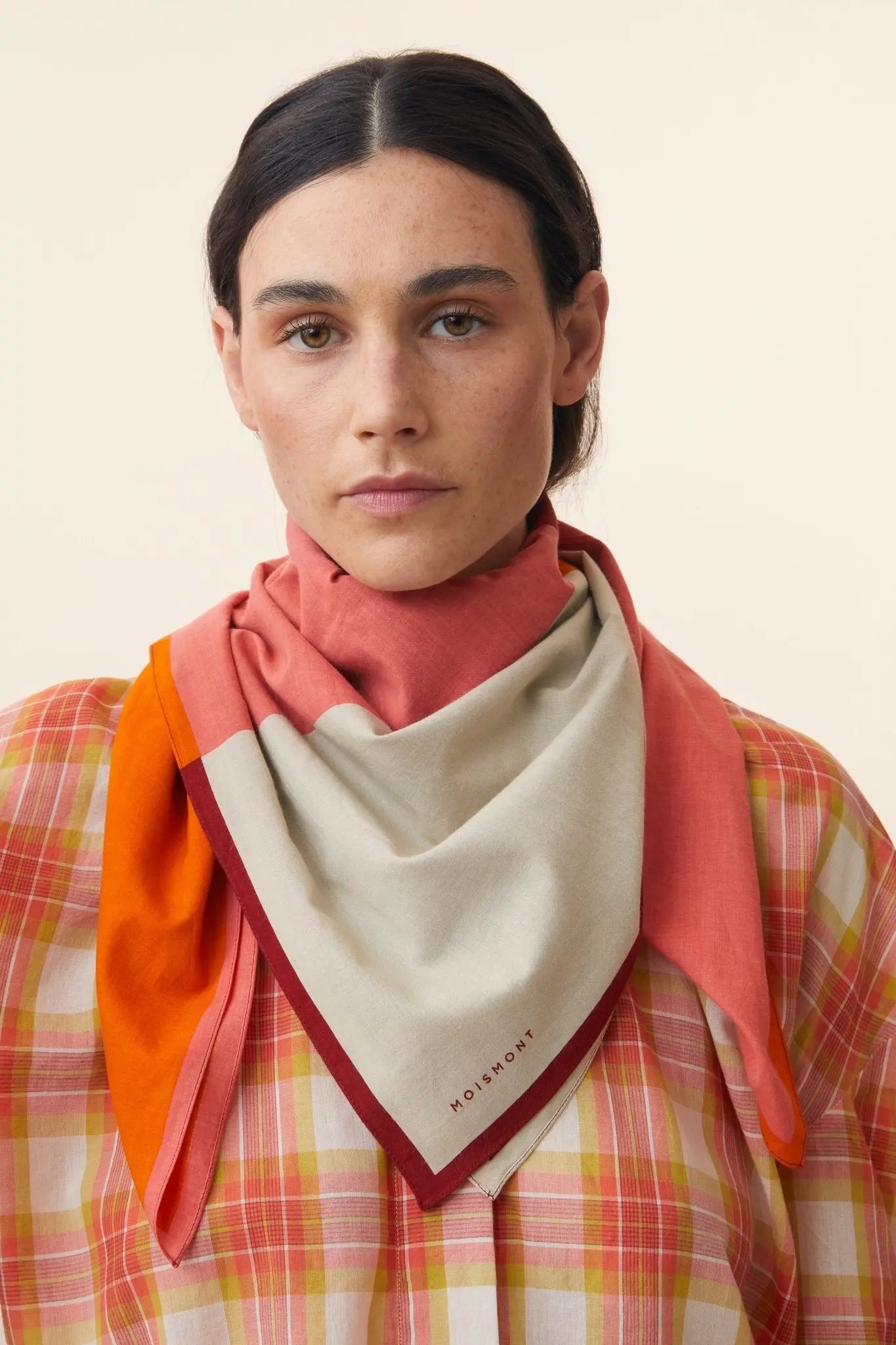 Scarf & Ready-to-wear - Craftsmanship & timeless