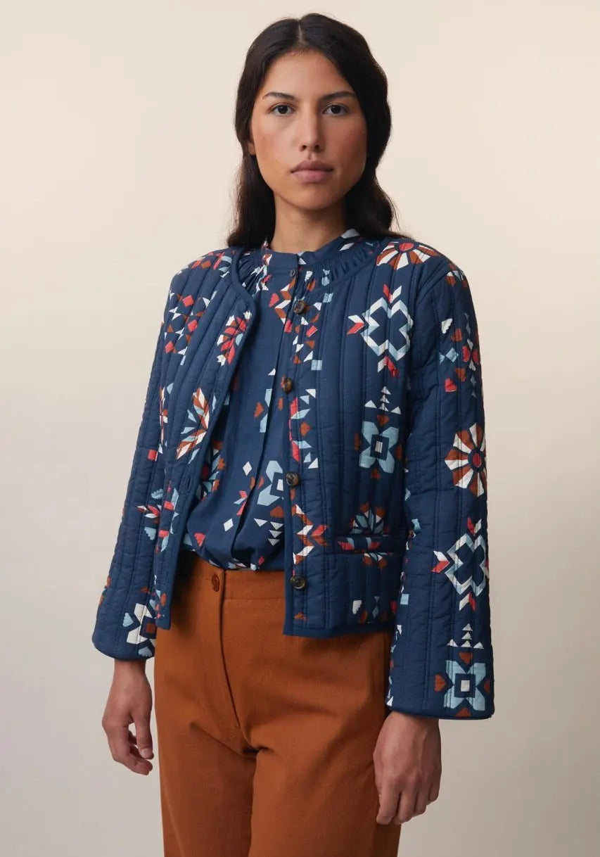 Quality scarves and accessories – Moismont