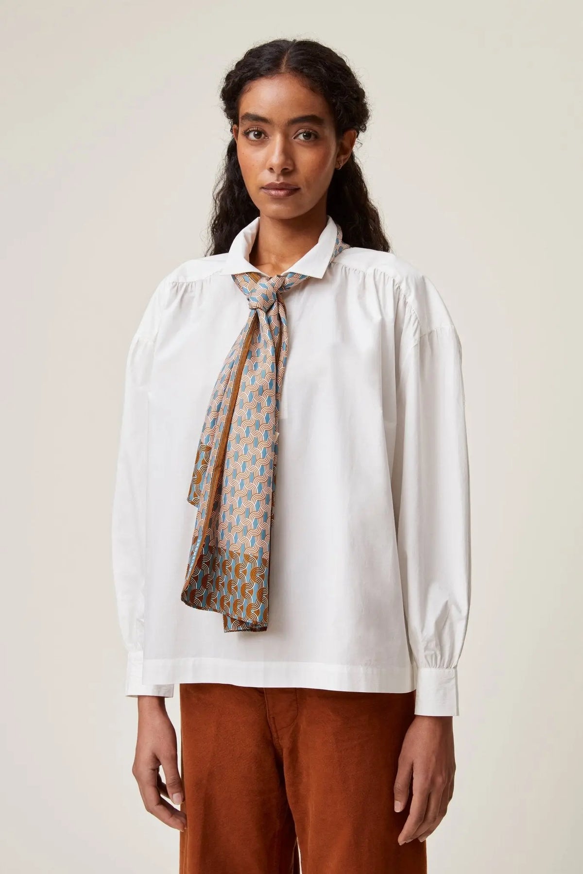 Foulard Les Nouveaux Bijoutiers - Ivoire En Polyester - Occasion - Écharpe Femme